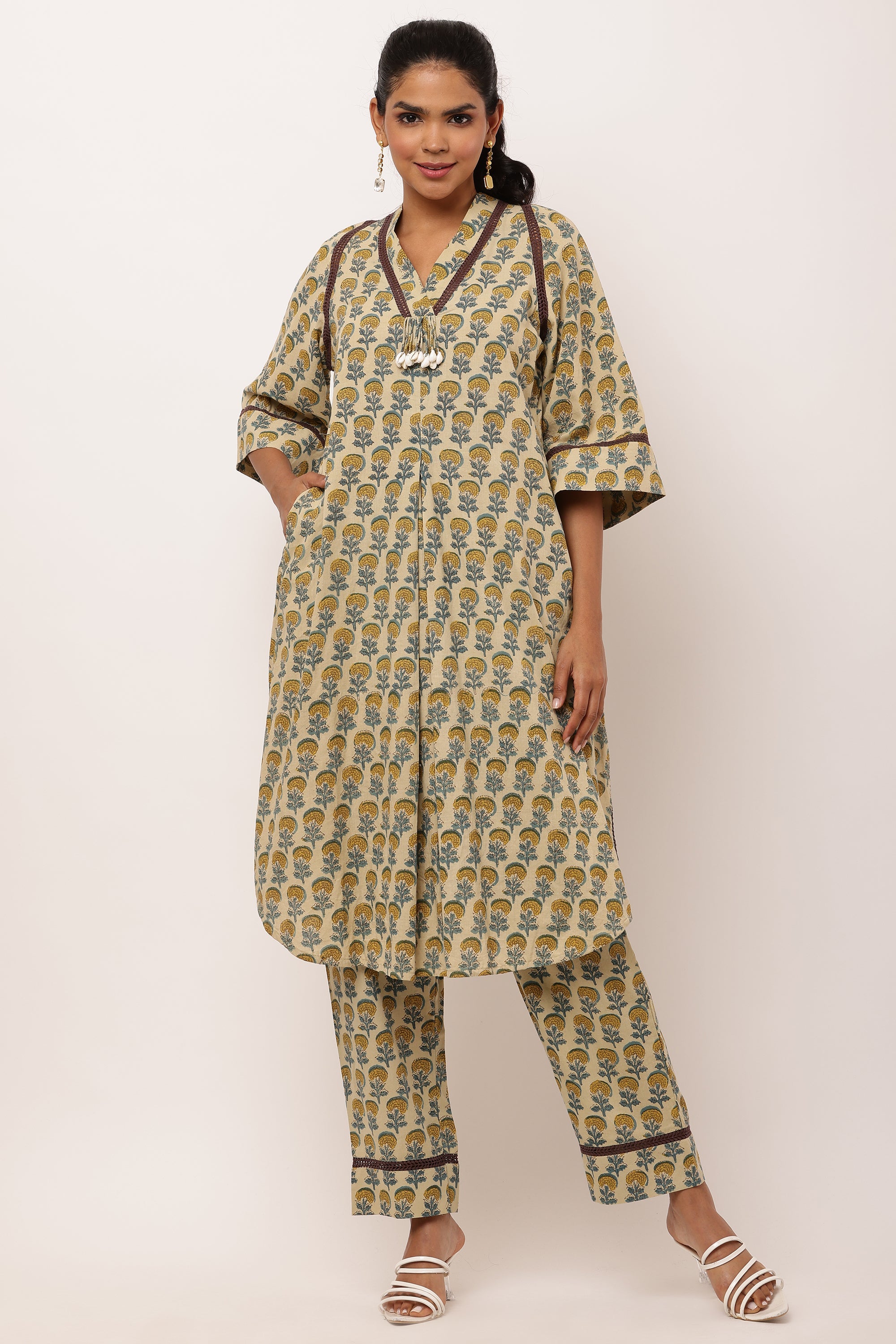 WOMENS BEIGE BLOSSOM KURTA CO-ORD SET
